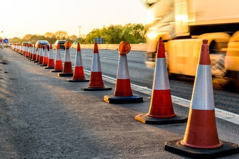 1744782350 cones