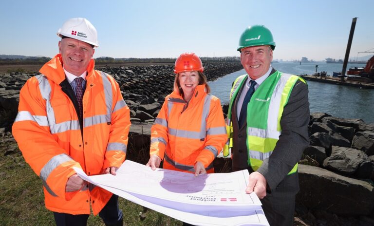 1745907288 01 belfast harbour ceo joe oneill chair dr theresa donaldson and leo martin from md civil engineering at graham at the site of the new d3 terminal