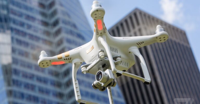 DJI Phantom 3 Skyscraper.0