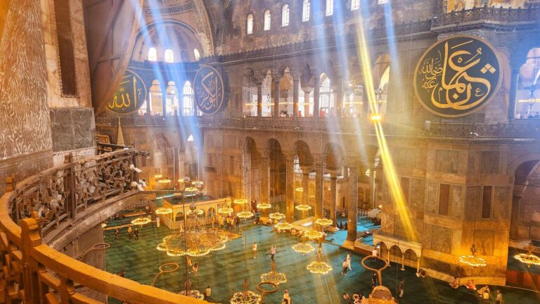 Fox 15 Istanbul hagia scaled